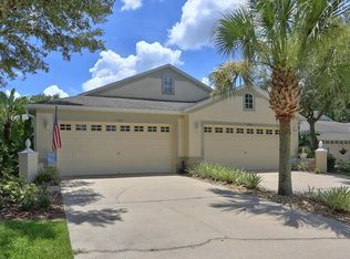 15711 Phoebepark Ave, Lithia, FL 33547