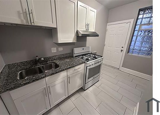 2nd image of 11019 S Vernon Ave #11023-2