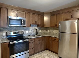 36 Marlboro St #2D, Quincy, MA 02170