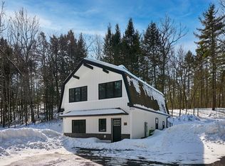 28 Cook Rd, Southampton, MA 01073