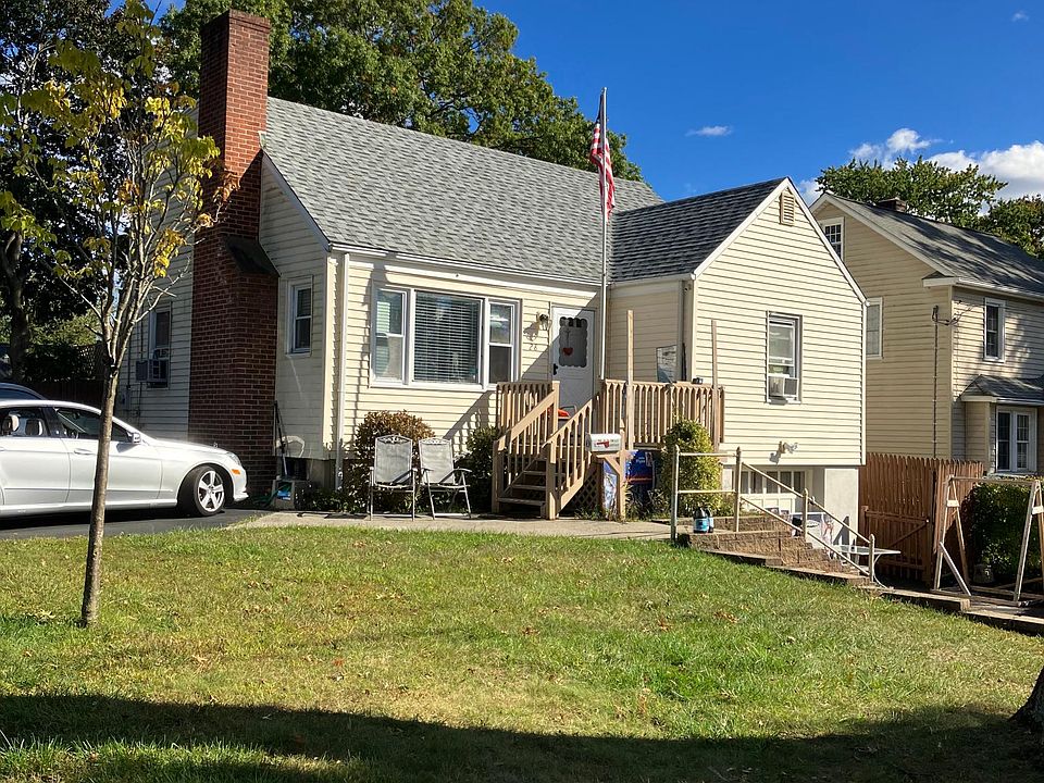 28 Ridgewood Ave, Stamford, CT 06907 Zillow