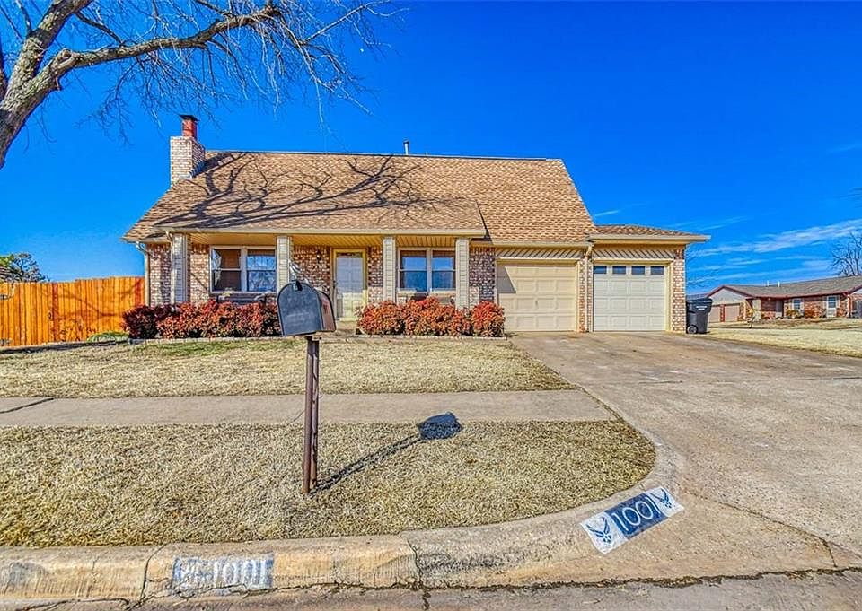 1st image of 1001 S Patterson Dr