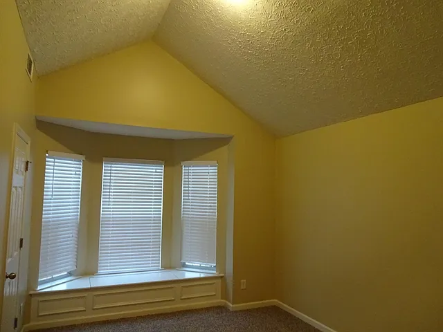 256 Sandstone Dr — Photo 12