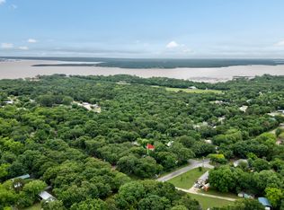 97 Oak Trail Dr, Gordonville, TX 76245