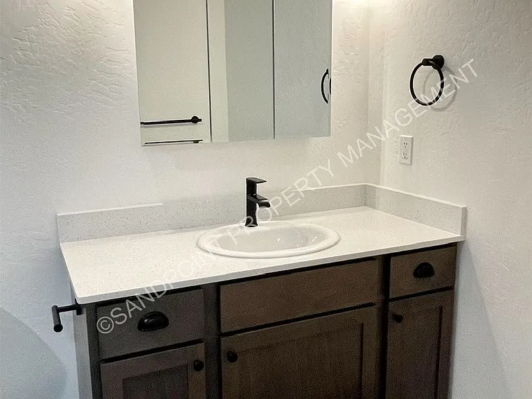 3101 Spring Creek Way — Photo 24
