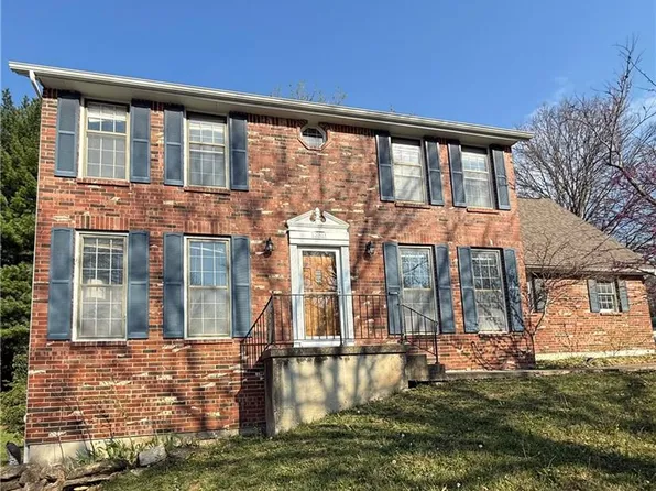 13511 W 82nd St, Lenexa, KS 66215