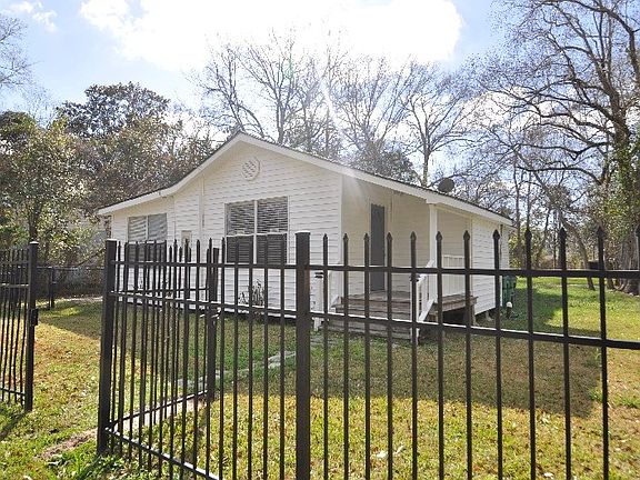 2nd image of 515 N Main St