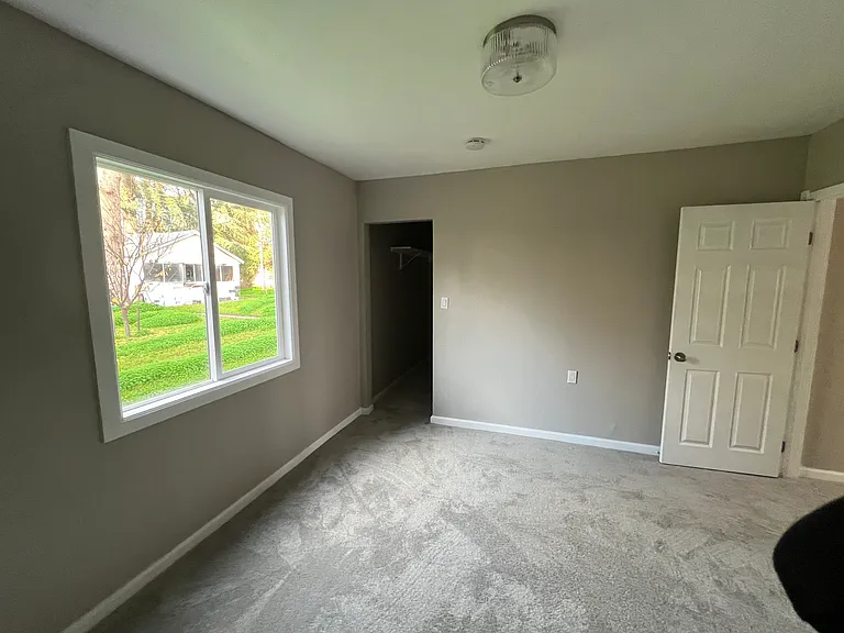 1310 Los Robles Blvd #B — Photo 17