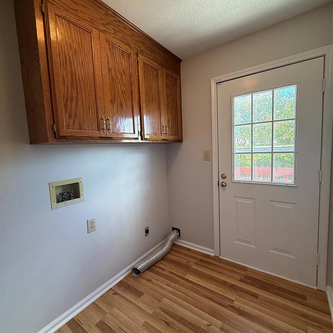 3 bed, 2.0 bath, $1,600 — Photo 4