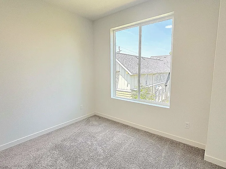L0628 — Photo 15