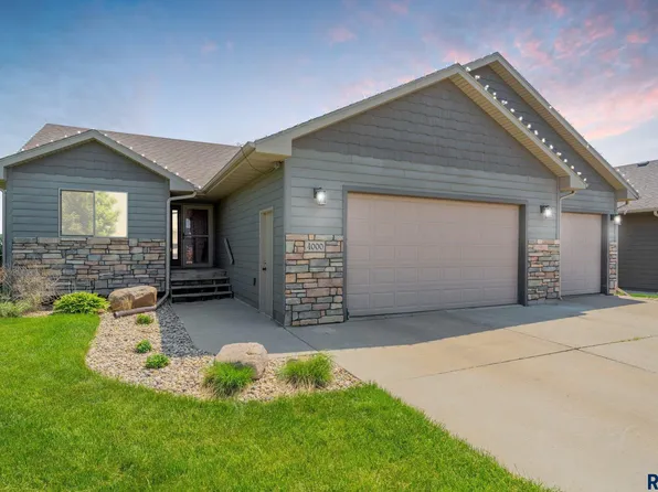 4000 S Outfield Ave, Sioux Falls, SD 57110