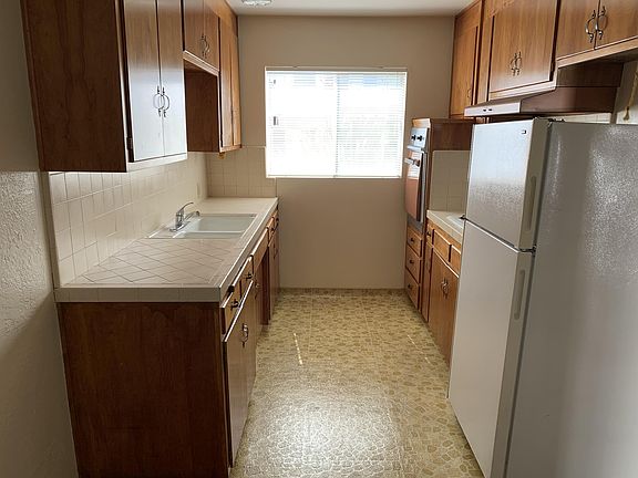 3rd image of 790 Boysen Ave