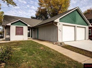 516 Point Ave, Madison Lake, MN 56063