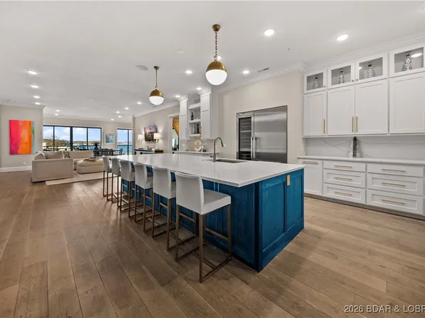 1184 Jeffries Rd Unit 310, Osage Beach, MO 65065