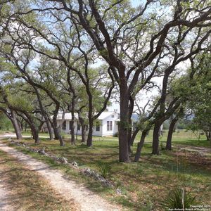 41 Big Joshua Creek, Comfort, TX, 78013