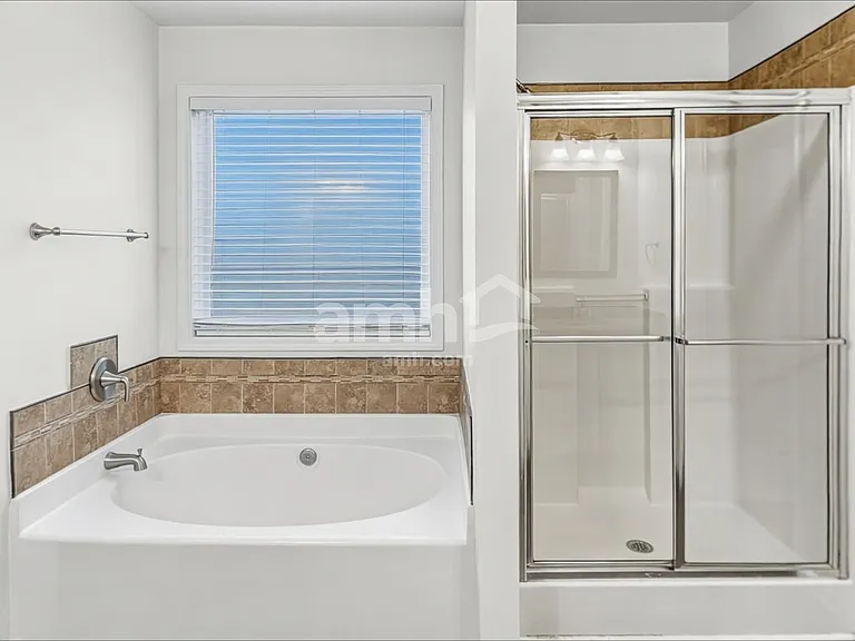 2080 Lily Valley Dr — Photo 11