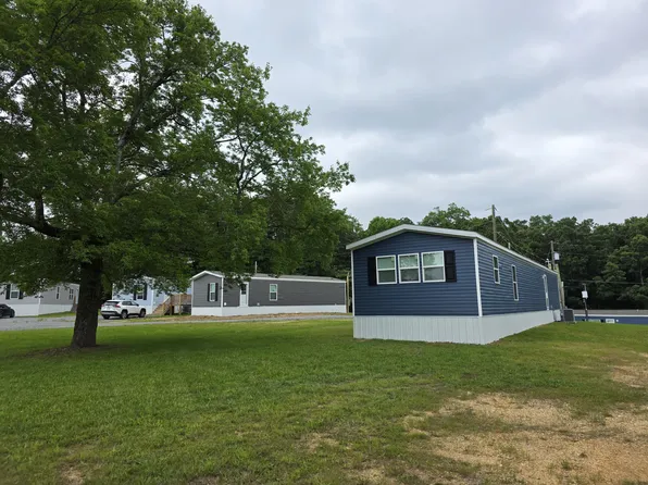 12 Bailey Ln, Rossville, GA 30741