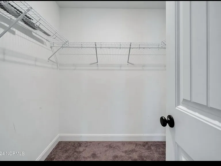 440 Pebble Shore Dr — Photo 23