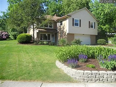 3740 Meadowbrook Blvd photo 1