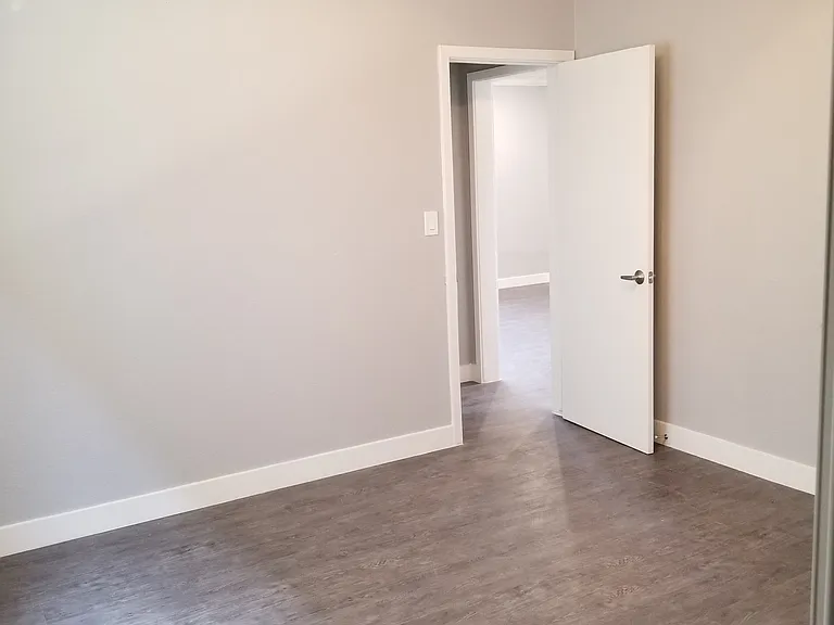 3463 W Florence Ave #4 — Photo 9