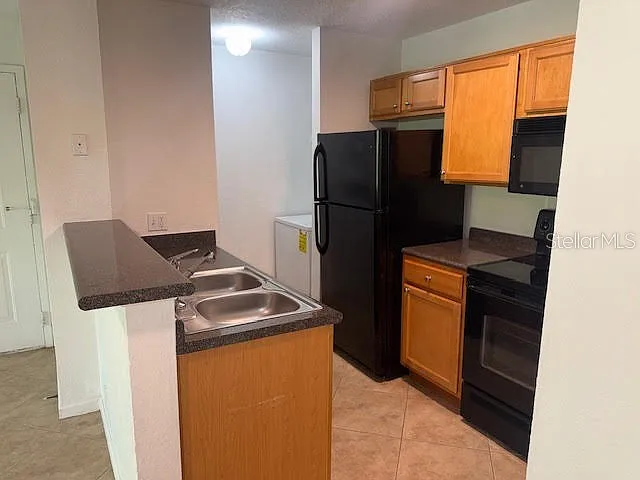 365 Forestway Cir #303 — Photo 2