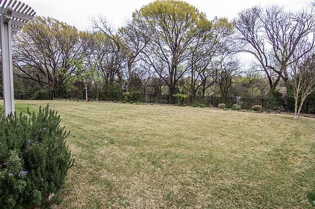 1st image of 413 Long Cove Dr