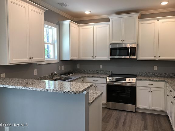 4th image of 5315 Vespar Court