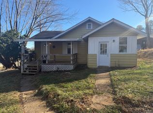 41 Big Cove Rd, Candler, NC 28715