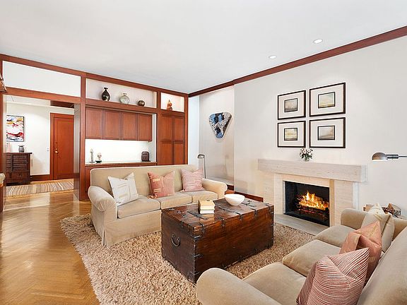 2nd image of 480 Park Ave APT 5G