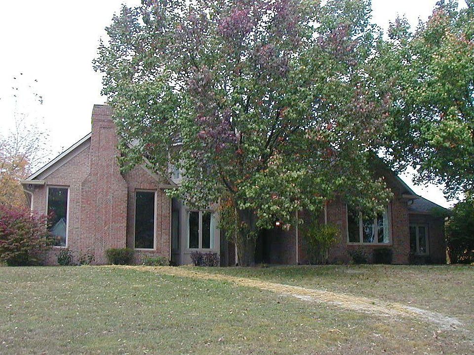 1st image of 10640 Hunters Cove Dr