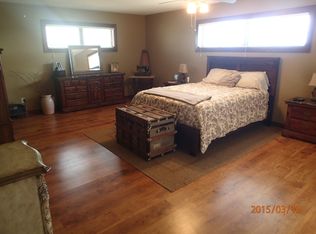 23926 County Road 85, Robertsdale, AL 36567