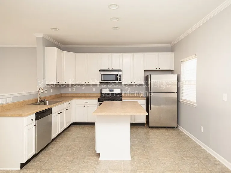 118 Darley Dale Loop — Photo 4
