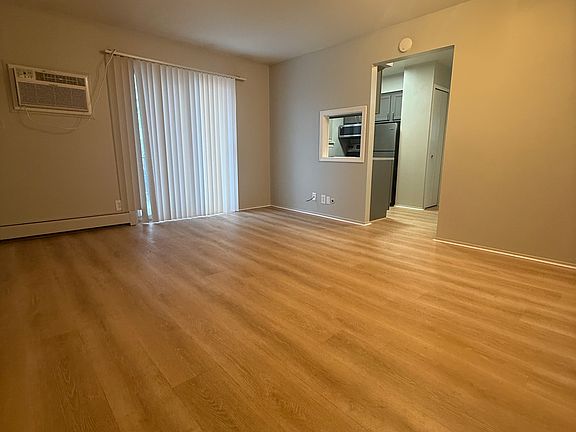 2nd image of 241 E Liberty St APT 5