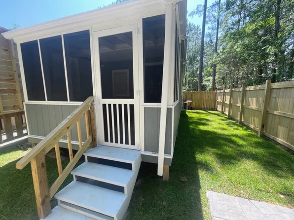 6126 E Newton St, Bay Saint Louis, MS