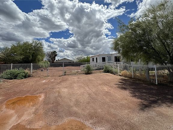 3rd image of 1894 E Arditto Place