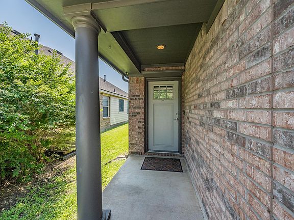 3rd image of 12125 Toffee St