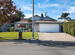 269 Albert Pl, Costa Mesa, CA 92627