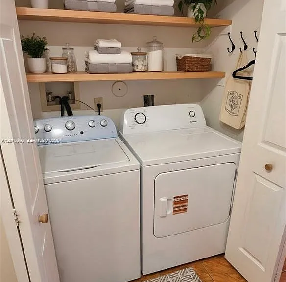 1652 N 14th Ter #1652 — Photo 31