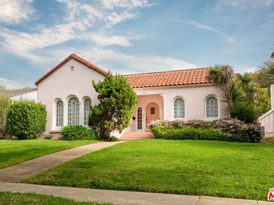 243 Euclid St, Santa Monica, CA, 90402
