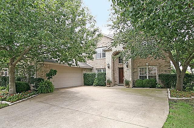 1st image of 226 Fairway Meadows Dr