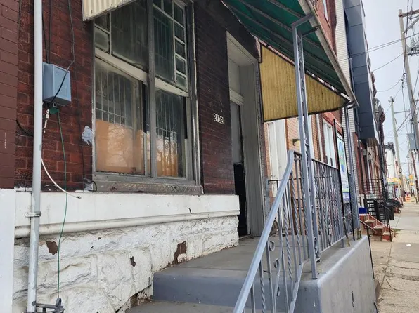 2702 Ridge Ave, Philadelphia, PA 19121