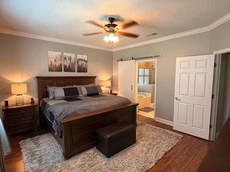 6408 Lavenhorn Ct — Photo 12