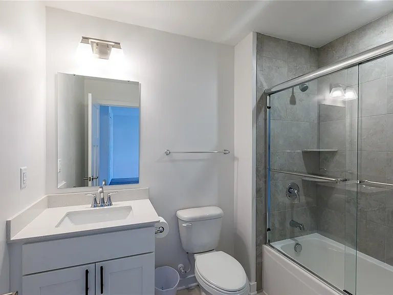 109 Mesa Dr — Photo 19