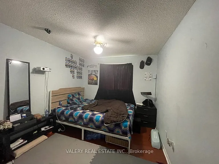 73 Hickling Trl #MAIN — Photo 2