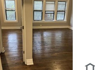 105 E 70th St APT 3, Chicago, IL 60637