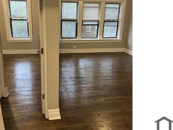 105 E 70th St APT 3, Chicago, IL 60637