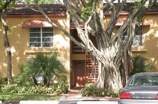 1st image of 4455 Treehouse Ln APT 15B