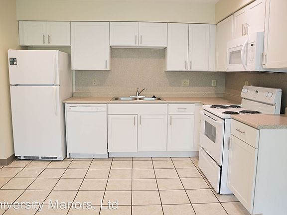 3rd image of 2135 Iuka Ave APT B2