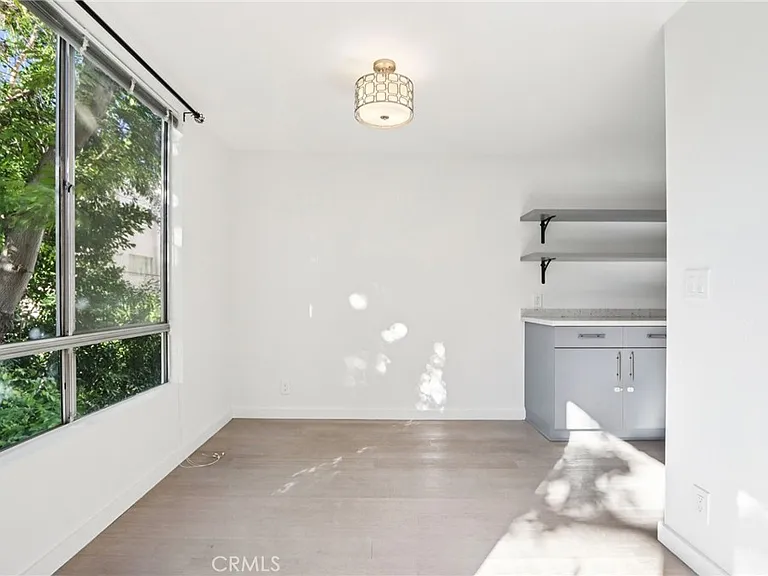 403 N Oakhurst Dr #204 — Photo 22