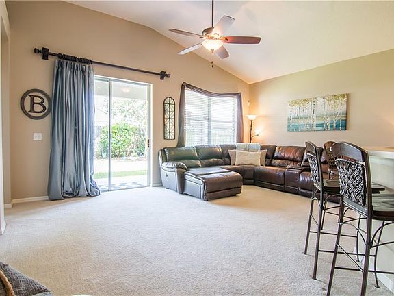 4th image of 8705 Sandy Plains Dr